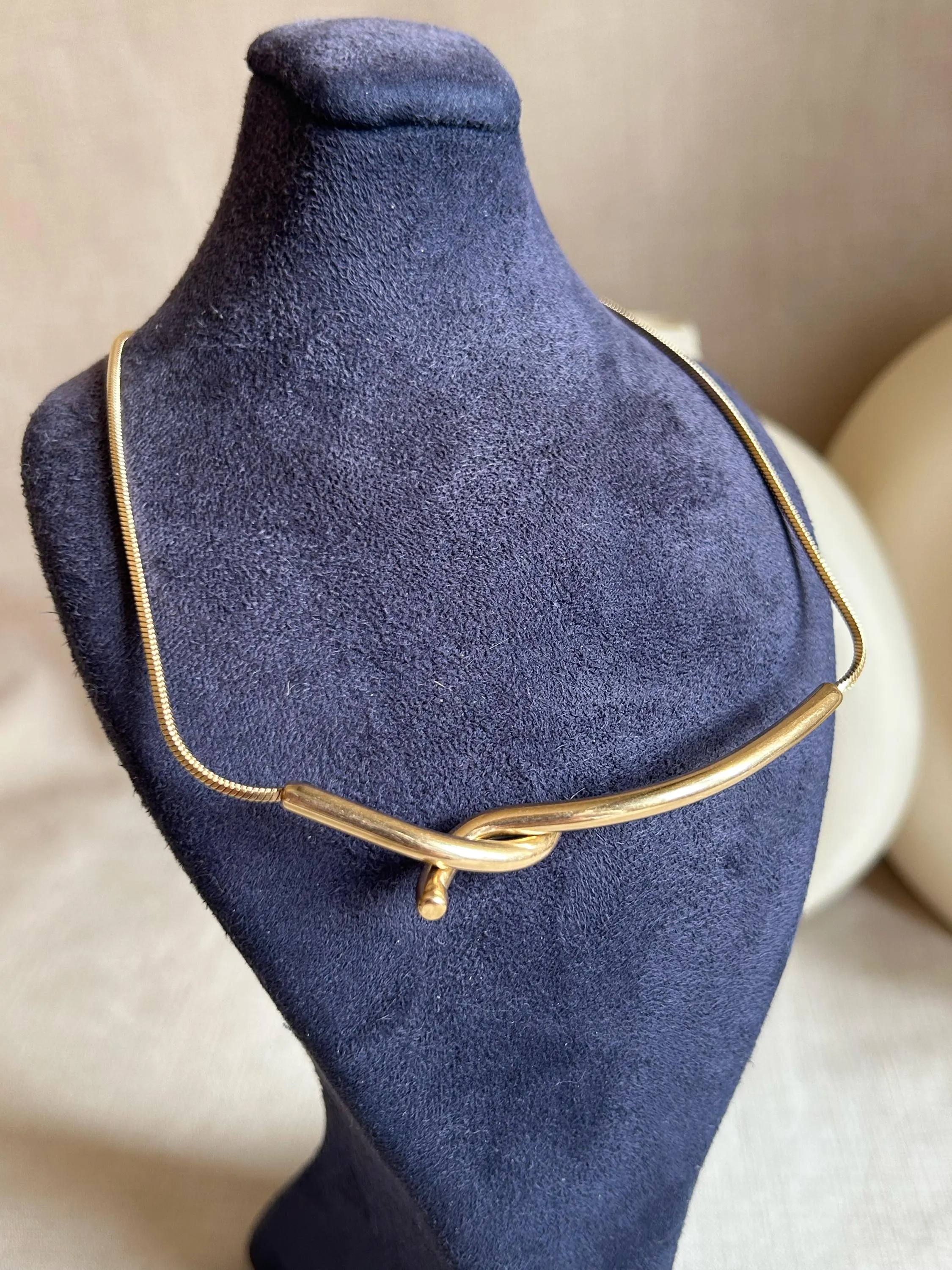 Gold Knot Pendant Necklace, Dainty Knot Necklace, Steel Pendant Necklace, Dainty Gold Necklace, Gold Bar Necklace, Gift For Her, Trendy