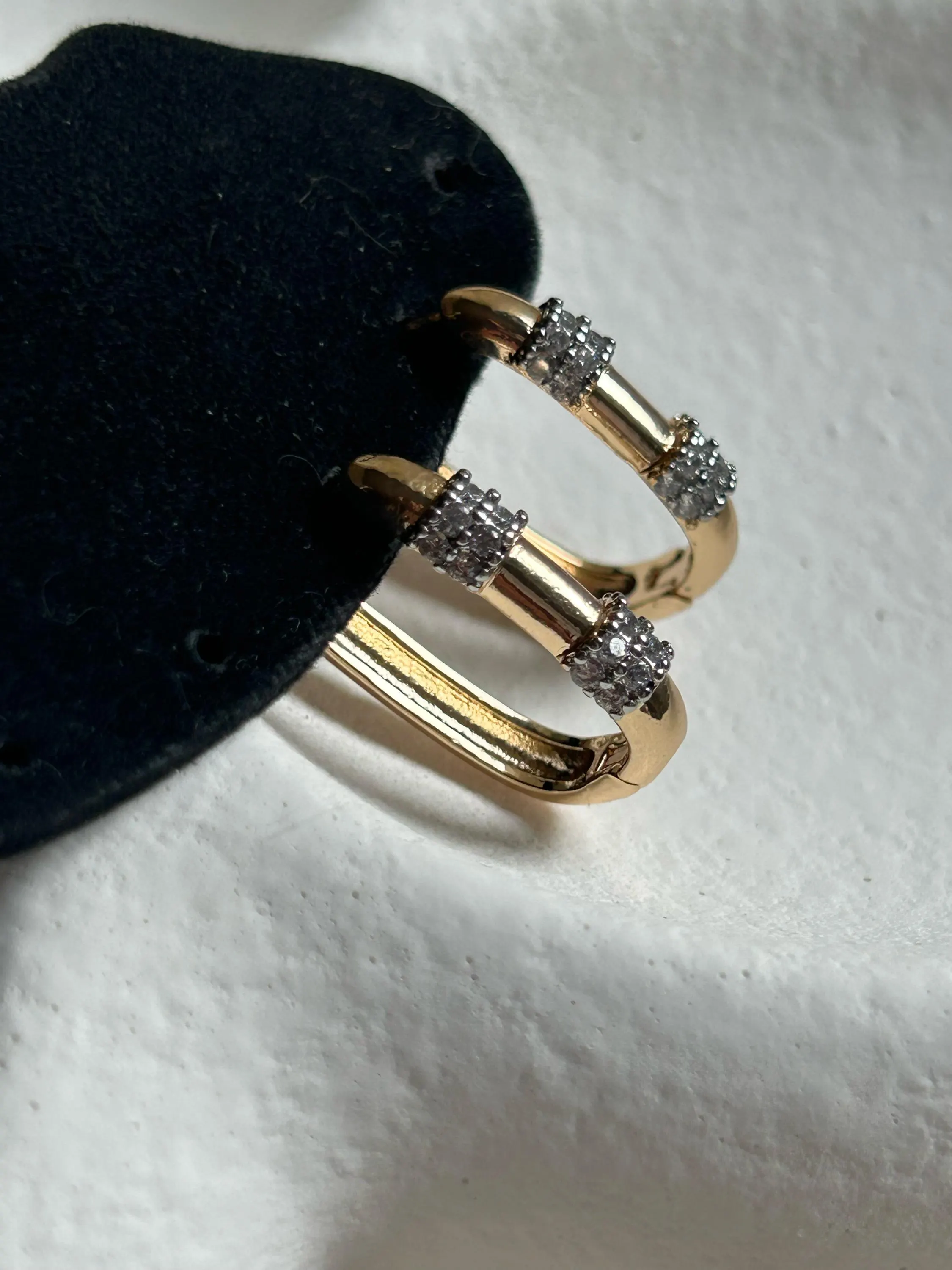 Huggie Earrings, Minimalist Huggie Earrings, Petite Huggie, Dainty Small Earrings, Tiny Earrings, Huggie Gold Earrings, Gift For Her