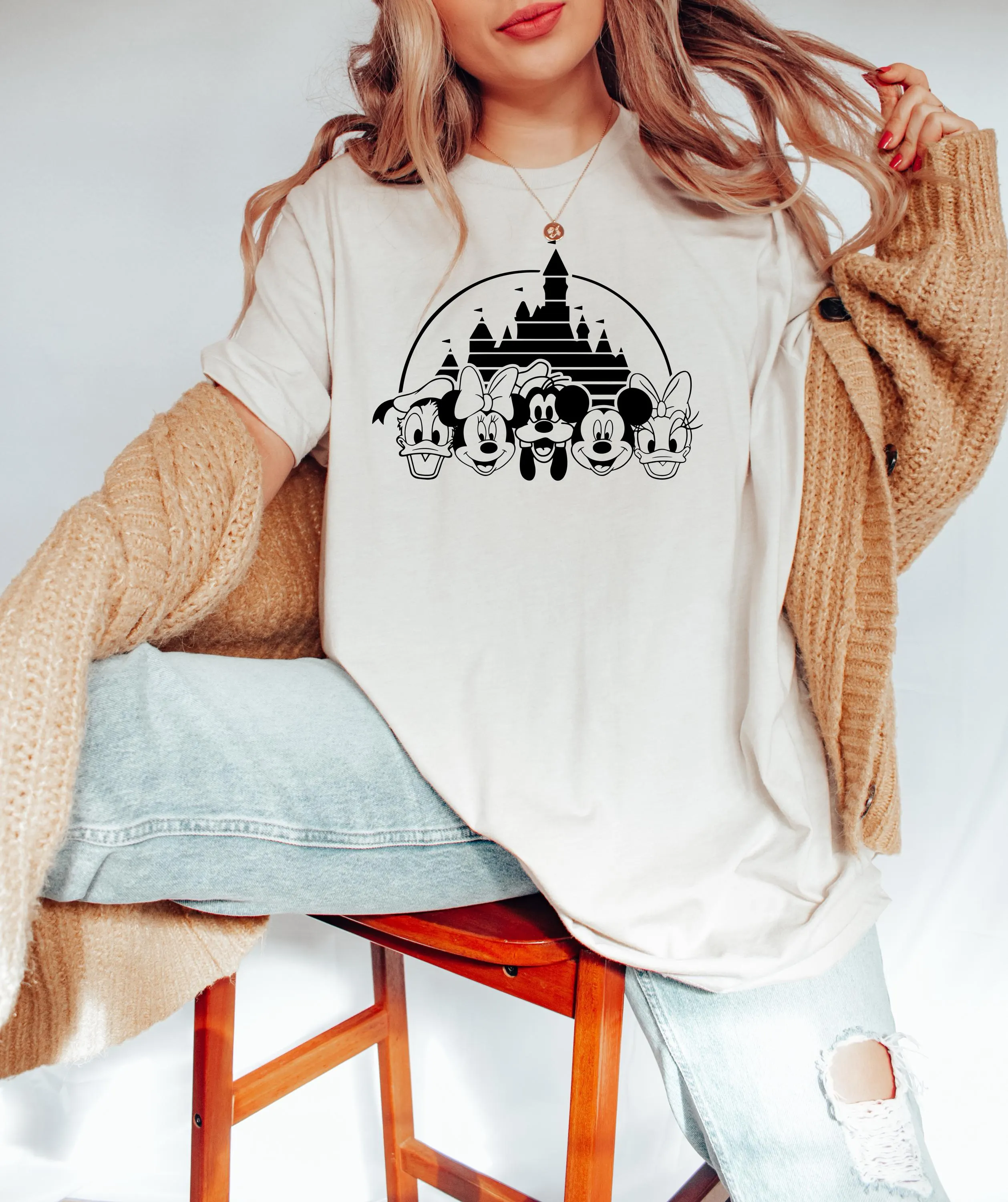Disney Friends SVG, Mickey Minnie Goofy Donald Daisy Castle SVG, Disney Family Trip Shirt Design PNG