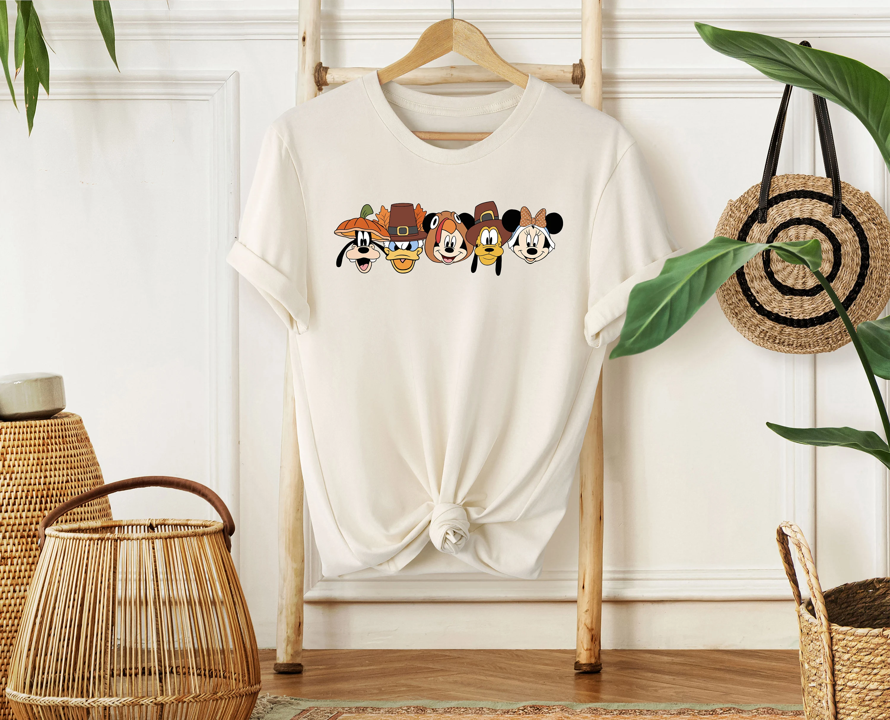 Thanksgiving Mouse Friends SVG, Fall Disney Inspired Cut Files, Autumn Shirt Design, Digital Download for Cricut, Thanksgiving Clipart PNG