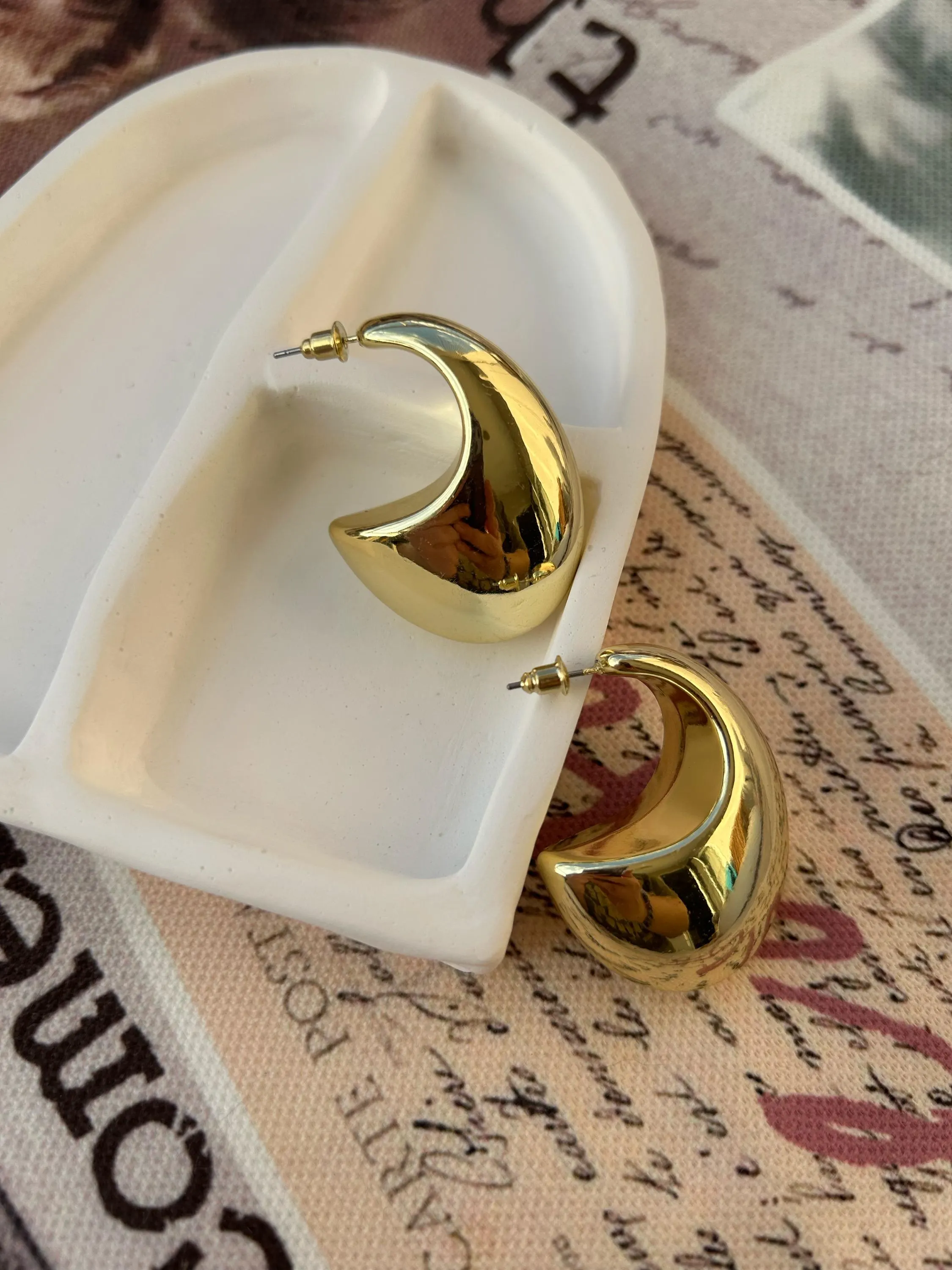 Gold Bold Earrings, Gold Thick Earrings, Big Gold Earrings, Trendy Earrings, Y2K Earrings, Gift For Her