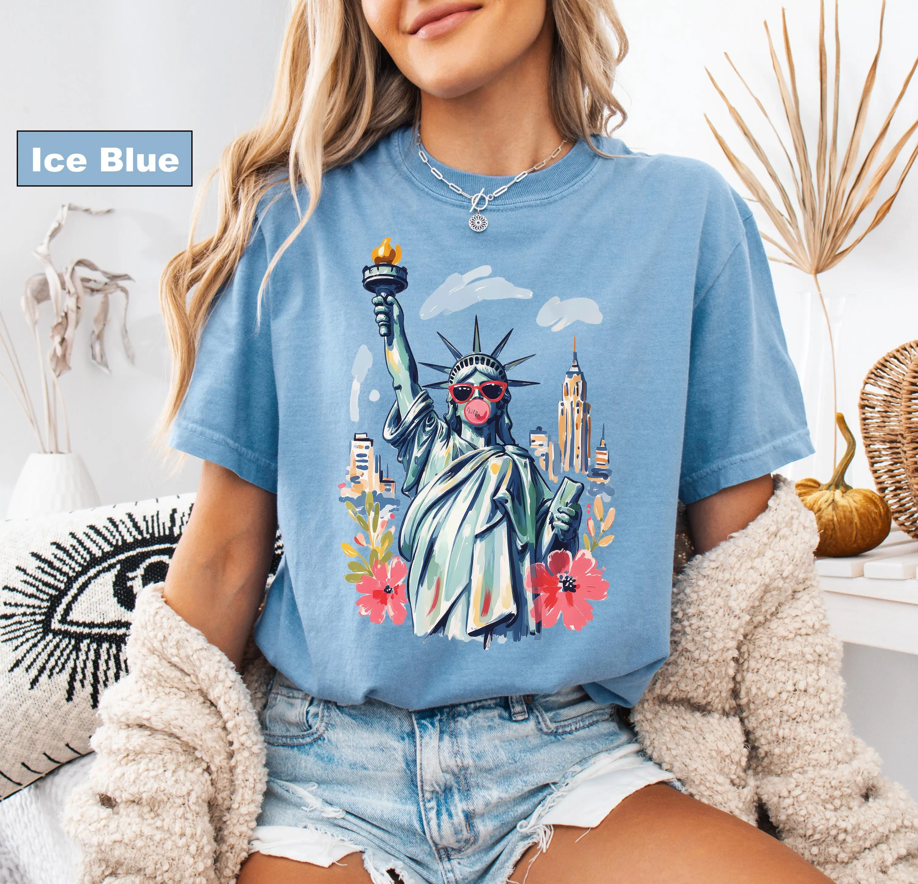 Statue Of Liberty Brush PNG, Bubble Gum Lady Liberty Png, USA PNG, America 4th July Shirt Design, Girly Sublimation Png